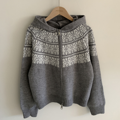 ジャガードフードニットジップアップ