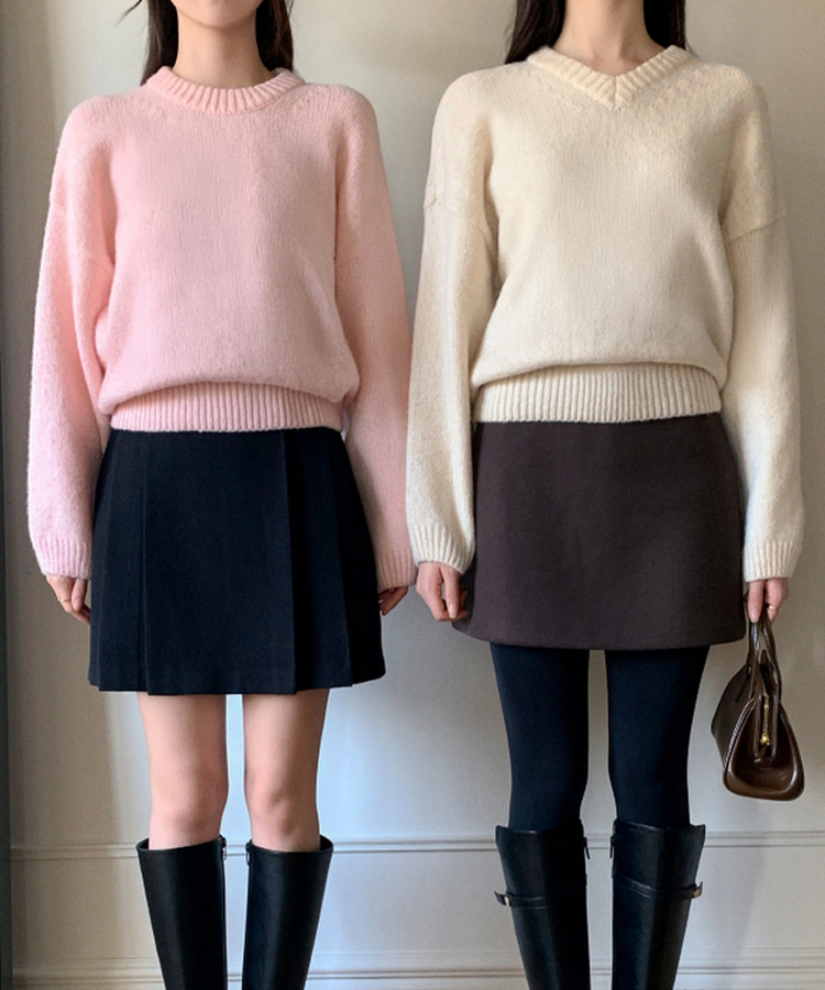 （高級ラムウール／選べる2タイプネック／10色展開♥）   ラムウール ラウンド＆Vネック ルーズフィットニット CREAM