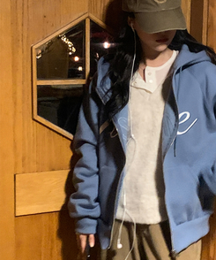 ドリーミングVネックニット OATMEAL