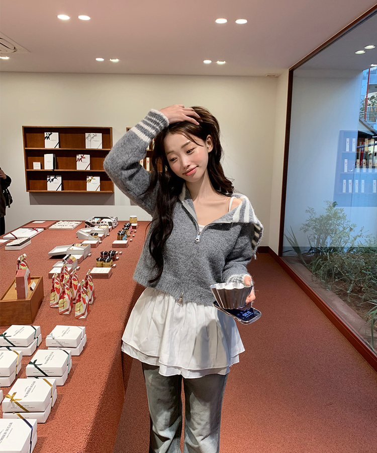 メルティフリルキャミソール IVORY