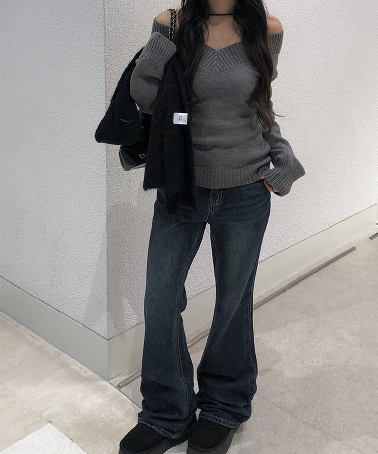 ディープVネックスリムオフニット GREY