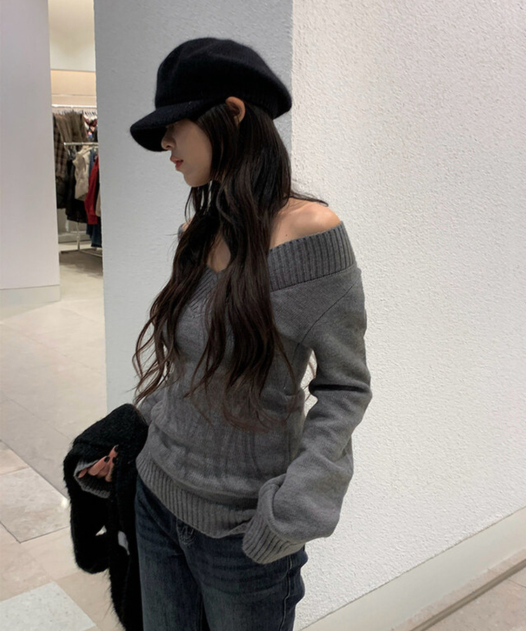 ディープVネックスリムオフニット GREY