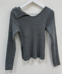 肩リボンリブスリムサイドスリットニット