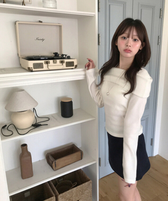 ソフトオフショルダーTシャツ IVORY