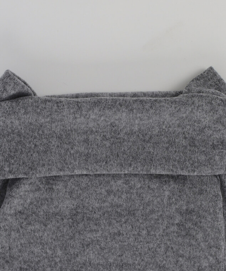 ソフトオフショルダーTシャツ