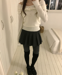 プリーツハーフスカート BLACK