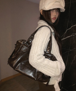 クロスレザーショルダーバッグ BROWN