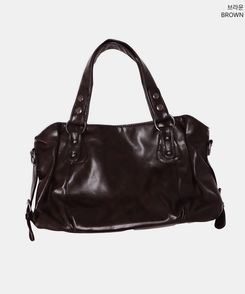 クロスレザーショルダーバッグ