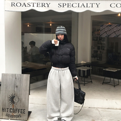 ハイパーレタリングショートダウン BLACK