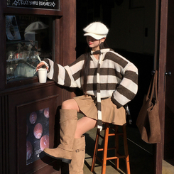 【マフラー付き】ストライプニット BROWN