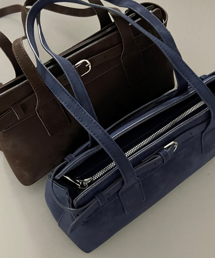 ベルトストラップショルダーバッグ