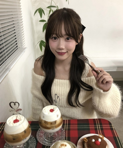 솔잎 오프 루즈핏 앙고라 니트 크림