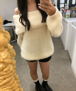 솔잎 오프 루즈핏 앙고라 니트 크림