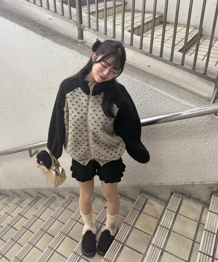 フリルニットショートパンツ｜ショートパンツ｜韓国ファッション通販 SONA
