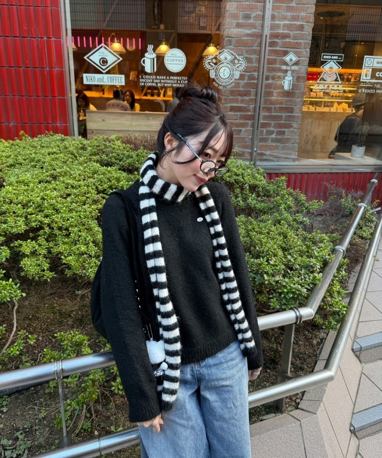 (머플러SET)브로치 라운드 니트 블랙