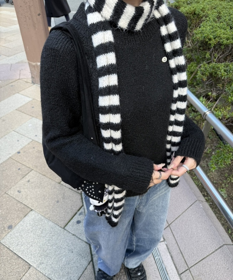 (머플러SET)브로치 라운드 니트 블랙