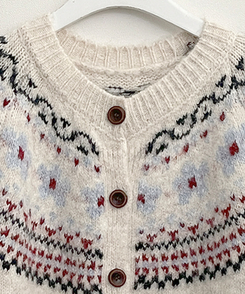 フラワーノルディックラウンドニットカーディガン