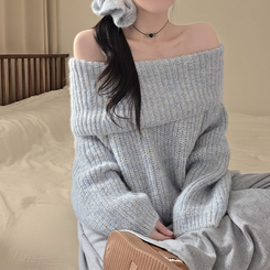 厚手モヘアオフショルダーバルーンニット SKYBLUE