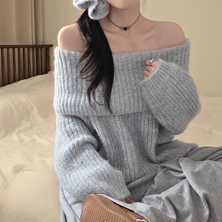 厚手モヘアオフショルダーバルーンニット SKYBLUE