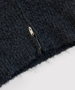 ウールニットジップアップ