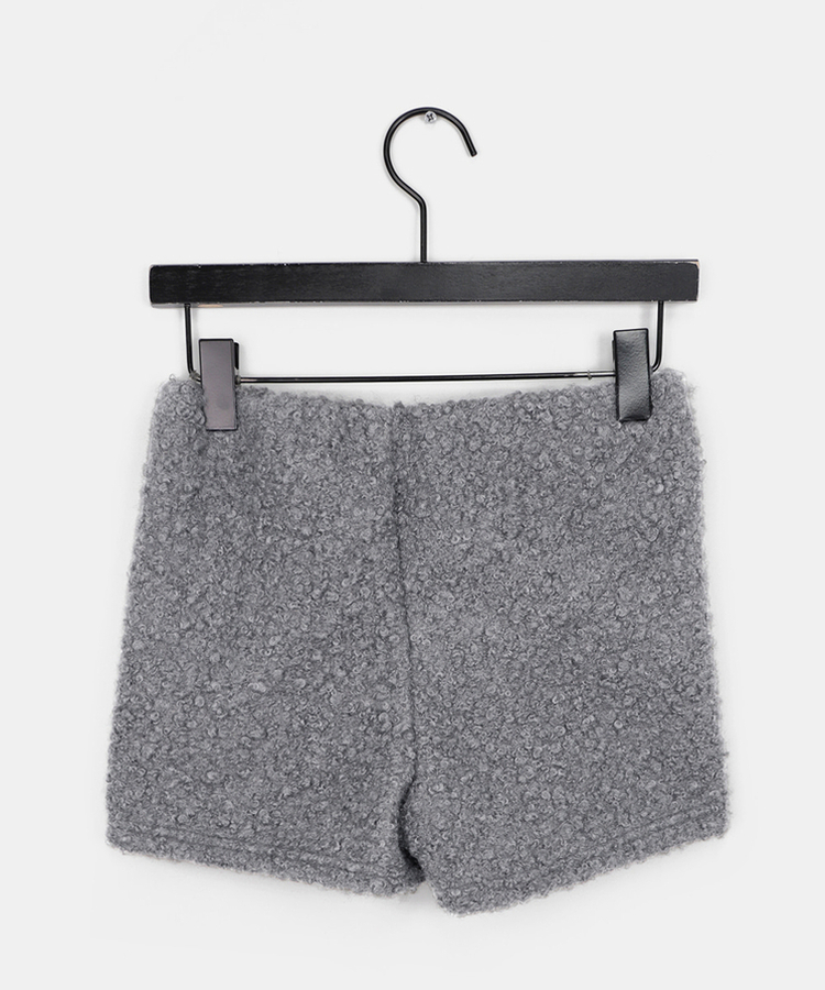 スリムウールショートパンツ