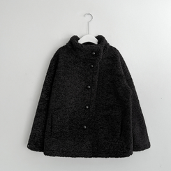 ハイネックハーフムスタンコート