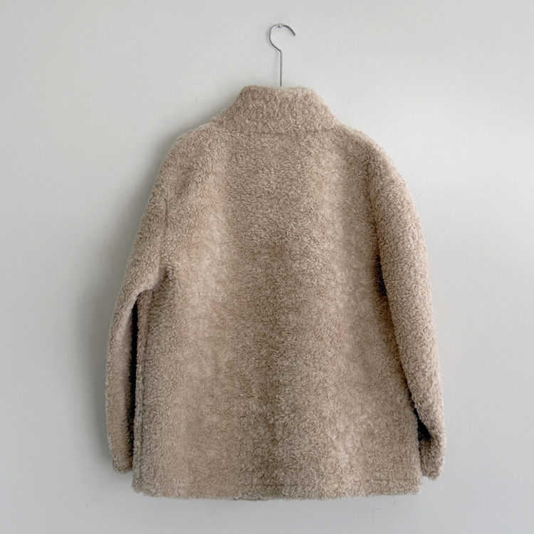 ハイネックハーフムスタンコート