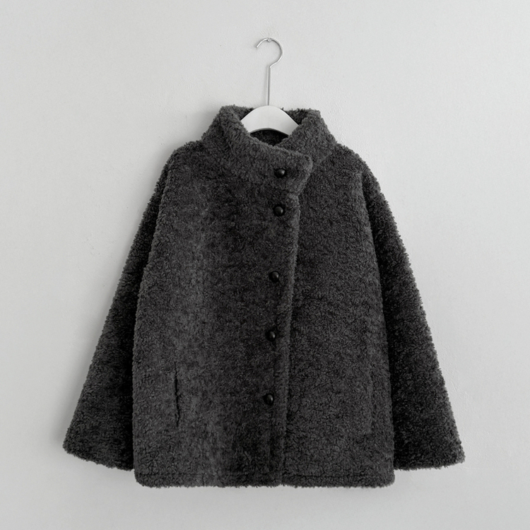 ハイネックハーフムスタンコート