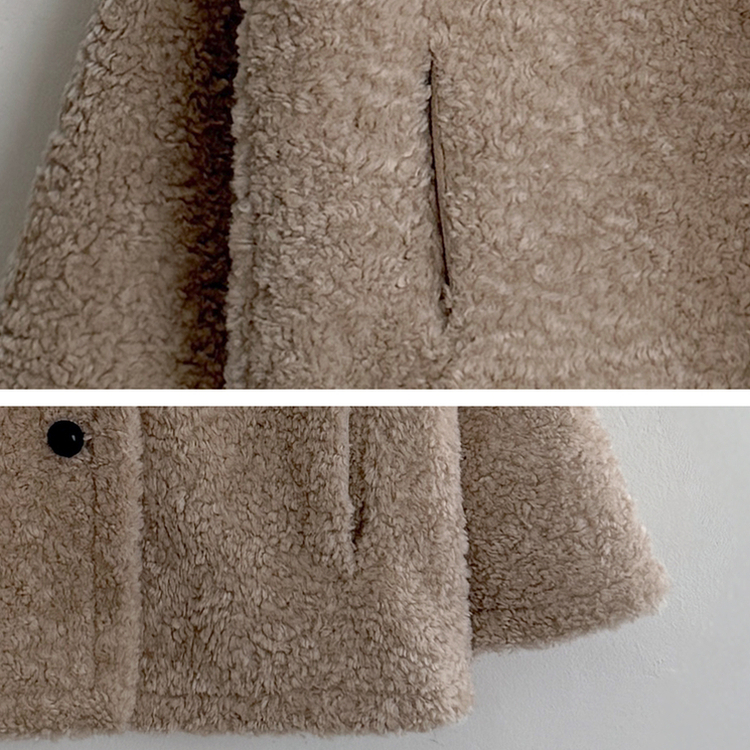 ハイネックハーフムスタンコート