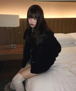 ウールボアキルティングファージャケット BLACK