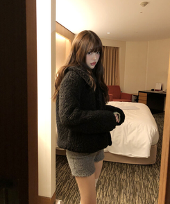 ウールボアキルティングファージャケット BLACK