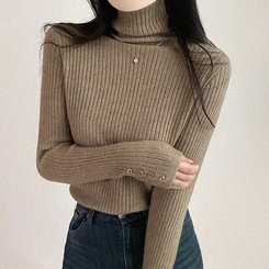 タートルネックボタンリブスリムニット(6color) BEIGE