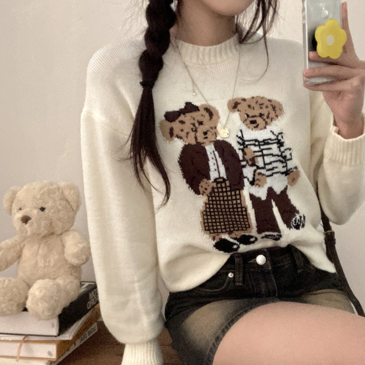 カップルクマラウンドネックニット IVORY