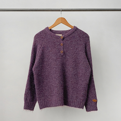 ヘンリーネックニット