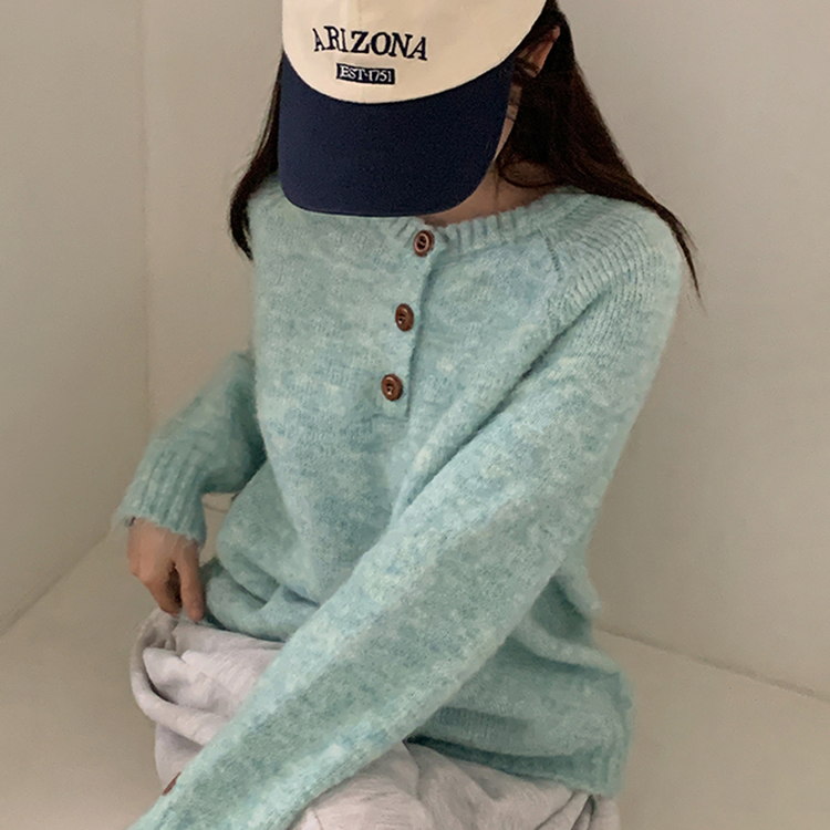 ヘンリーネックニット SKY BLUE