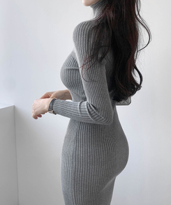 タートルネックロングニットワンピース GRAY