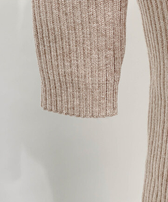 タートルネックロングニットワンピース