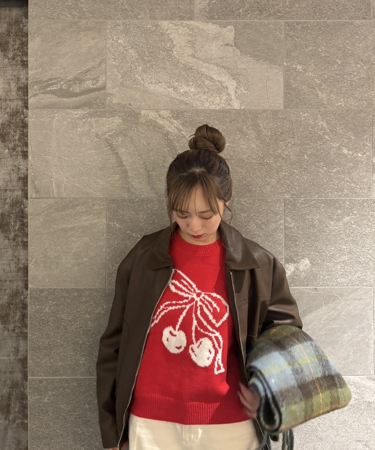 체리 라운드 니트 레드