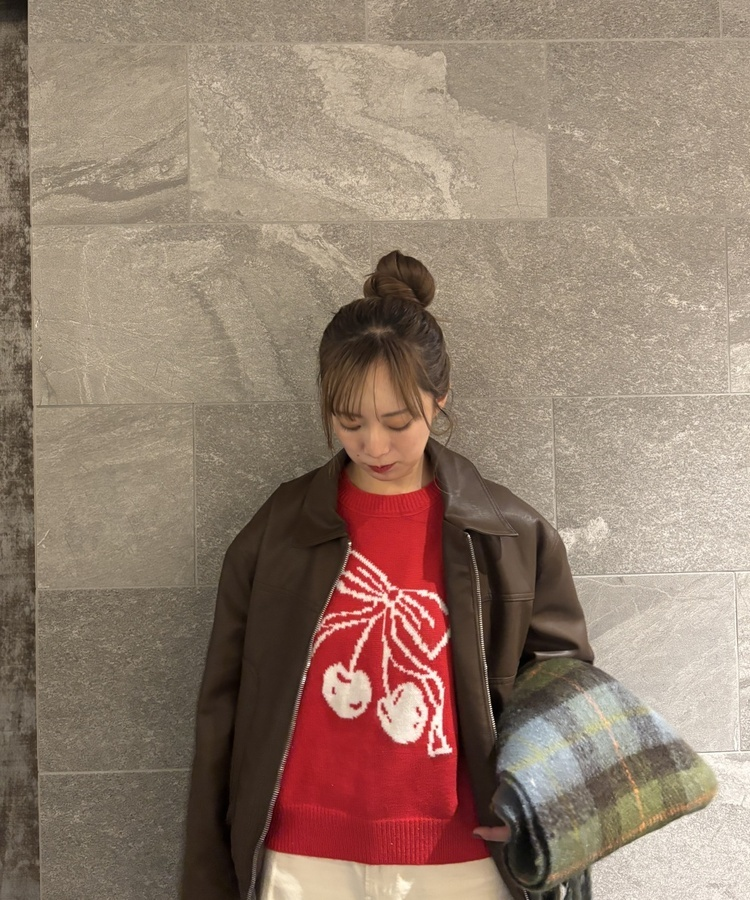 체리 라운드 니트 레드