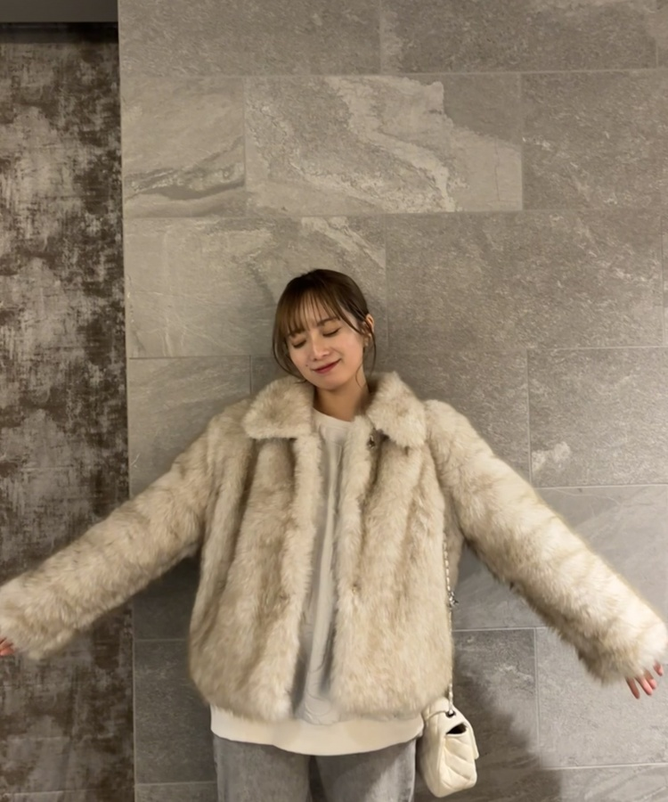 스모키 퍼 자켓