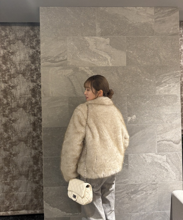 스모키 퍼 자켓