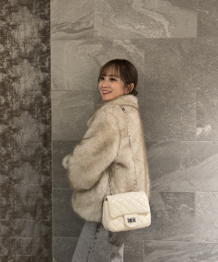 스모키 퍼 자켓