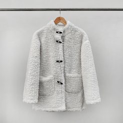 ファーハイネックダッフルコート