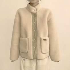 후끈후끈 도토리 양털 배색 겨울 긴팔 후리스 덤블 자켓 뽀글이 하이넥 플리스 점퍼 오버핏 데일리 아우터 아이보리