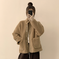 후끈후끈 도토리 양털 배색 겨울 긴팔 후리스 덤블 자켓 뽀글이 하이넥 플리스 점퍼 오버핏 데일리 아우터 브라운