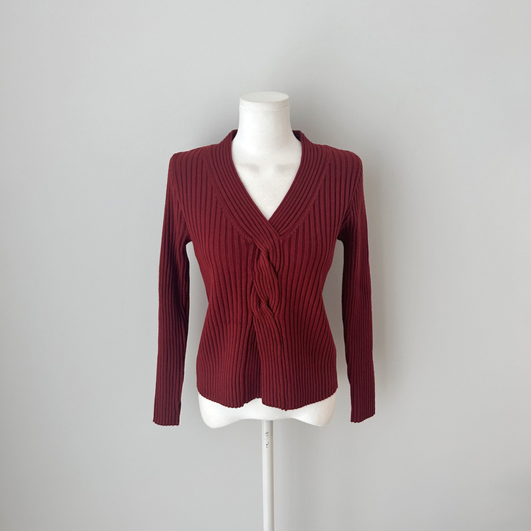 デイリーVネックニット