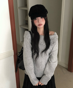 オフショルダーフラワービンテージニット GREY