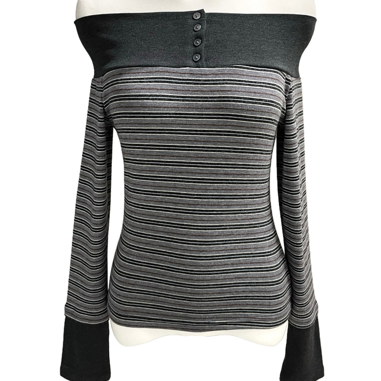 ストライプボタンTシャツ