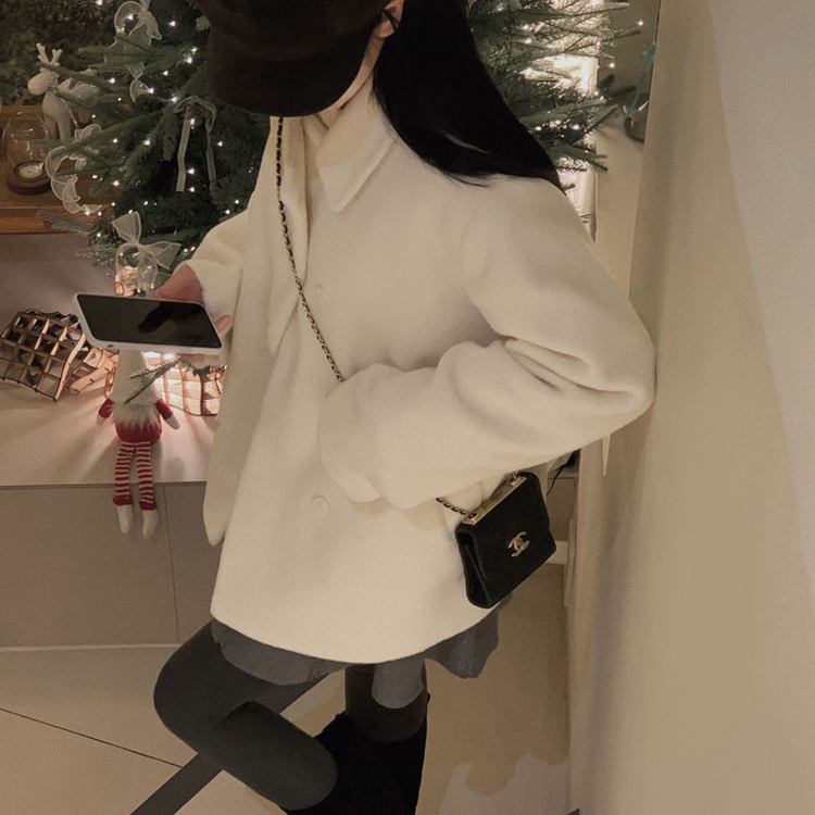 ふわふわルーズフィットダブルハーフコート WHITE