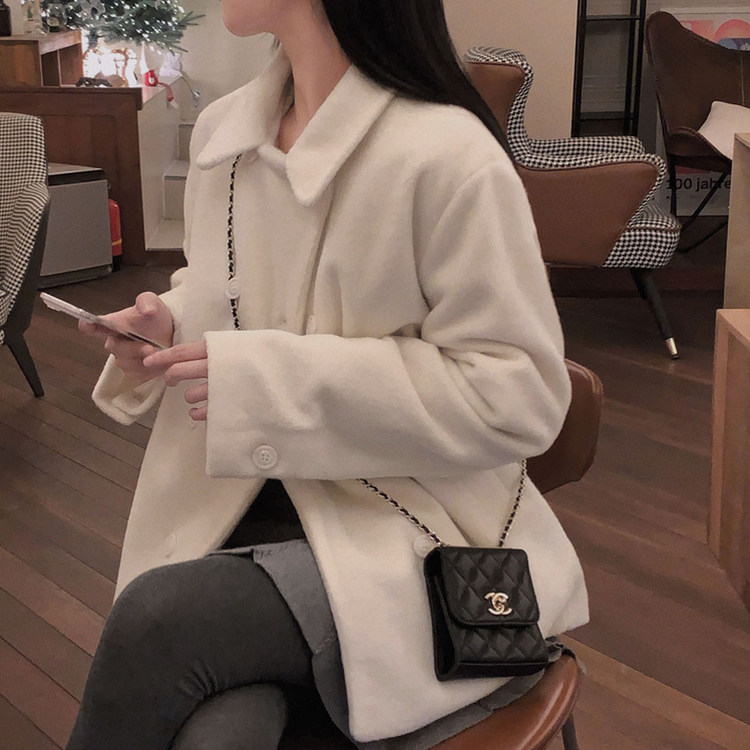 ふわふわルーズフィットダブルハーフコート WHITE